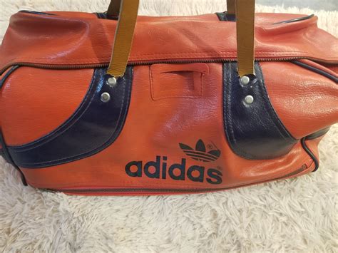 adidas tas leer